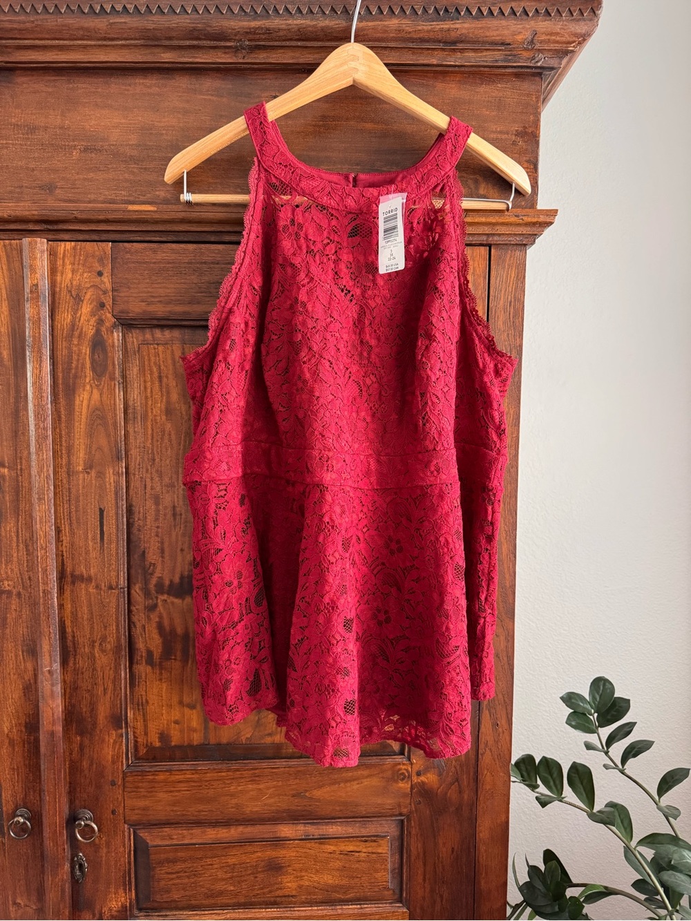 Torrid red all over lace high neck peplum top new with tags 3X